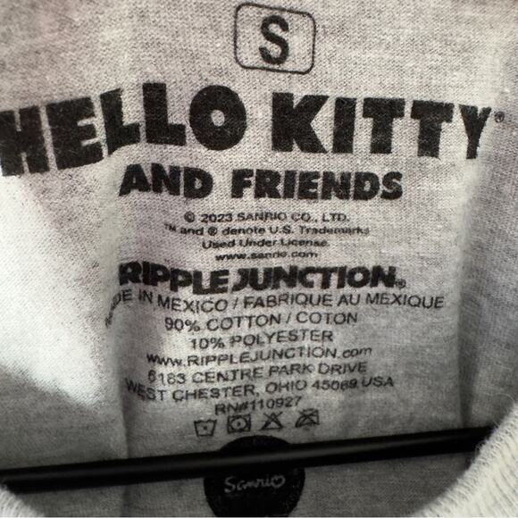 Hello Kitty and Friends Grey Graphic T-Shirt Cotton Blend Short Sleeve Casual S - Picture 9 of 11
